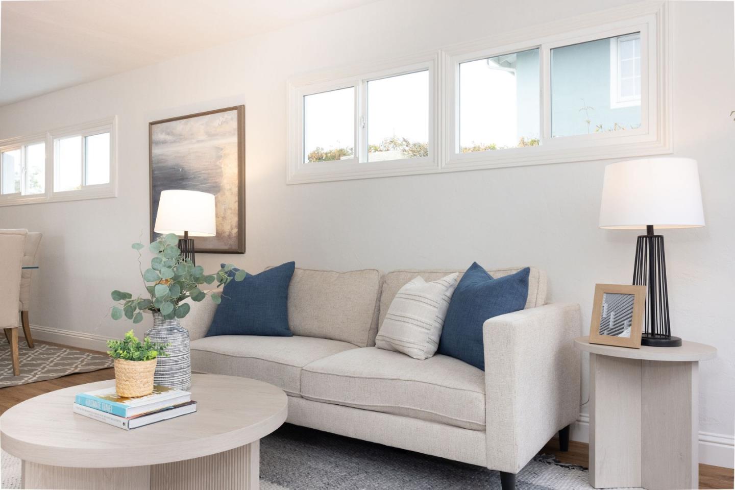 Detail Gallery Image 8 of 31 For 308 6th St, Montara,  CA 94037 - 3 Beds | 1 Baths