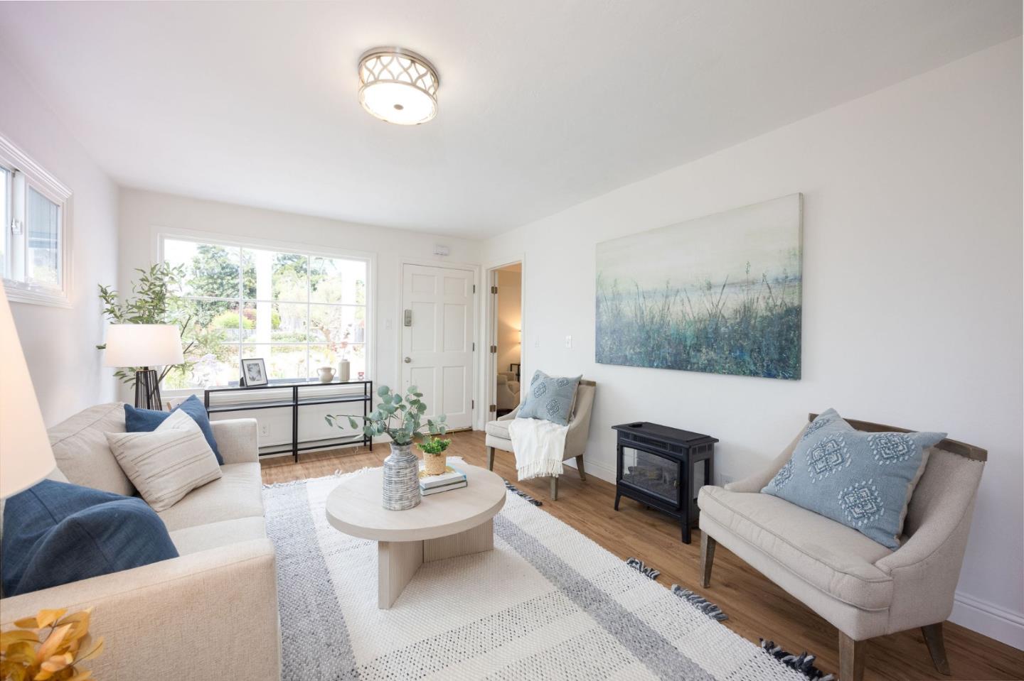Detail Gallery Image 9 of 31 For 308 6th St, Montara,  CA 94037 - 3 Beds | 1 Baths