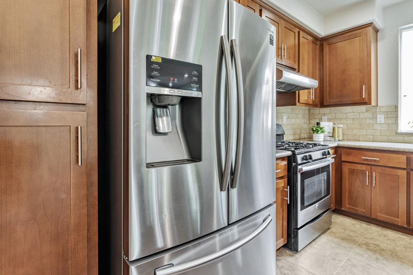 Detail Gallery Image 7 of 39 For 1768 Lee Way, Milpitas,  CA 95035 - 3 Beds | 3 Baths