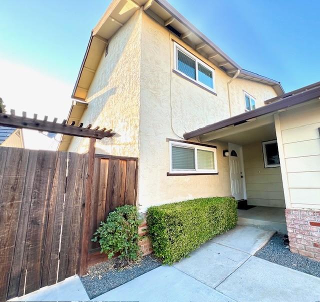 Detail Gallery Image 4 of 51 For 1047 Bret Knoll Ct, San Jose,  CA 95120 - 3 Beds | 2/1 Baths