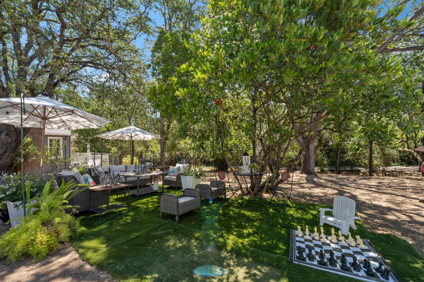 Detail Gallery Image 5 of 19 For 17051 Wild Way, Los Gatos,  CA 95030 - 2 Beds | 1 Baths
