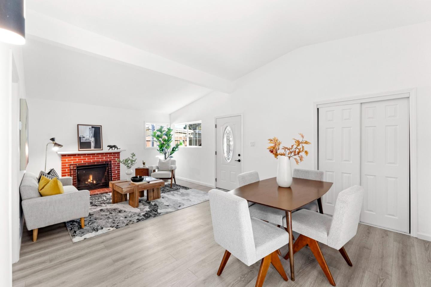 Detail Gallery Image 9 of 43 For 2887 Fordham St, East Palo Alto,  CA 94303 - 7 Beds | 4 Baths