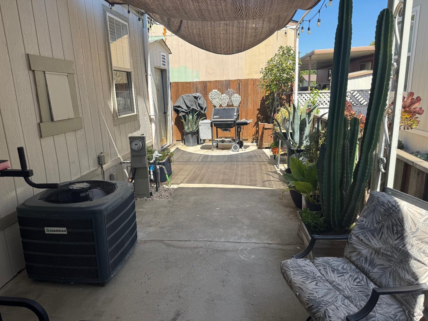 Detail Gallery Image 7 of 9 For 500 W 10th St #61,  Gilroy,  CA 95020 - 3 Beds | 2 Baths