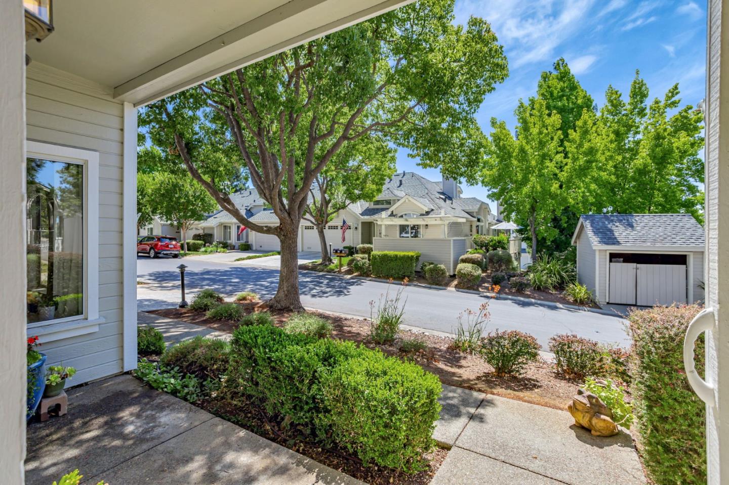 Detail Gallery Image 5 of 62 For 7772 Beltane Dr, San Jose,  CA 95135 - 2 Beds | 2 Baths