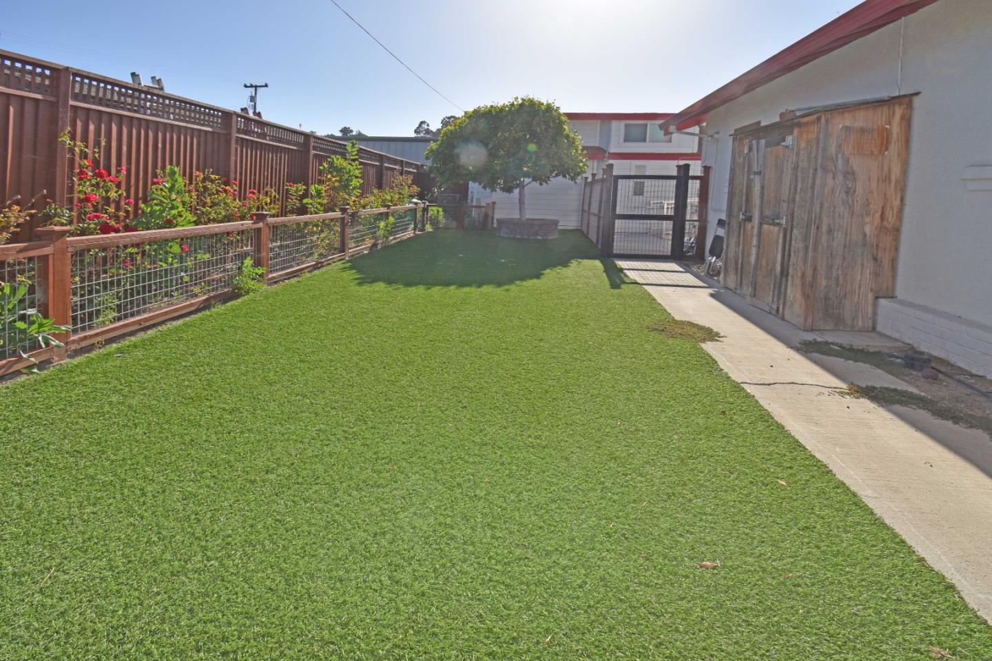 Detail Gallery Image 10 of 11 For 38 East St, Hollister,  CA 95023 - – Beds | – Baths