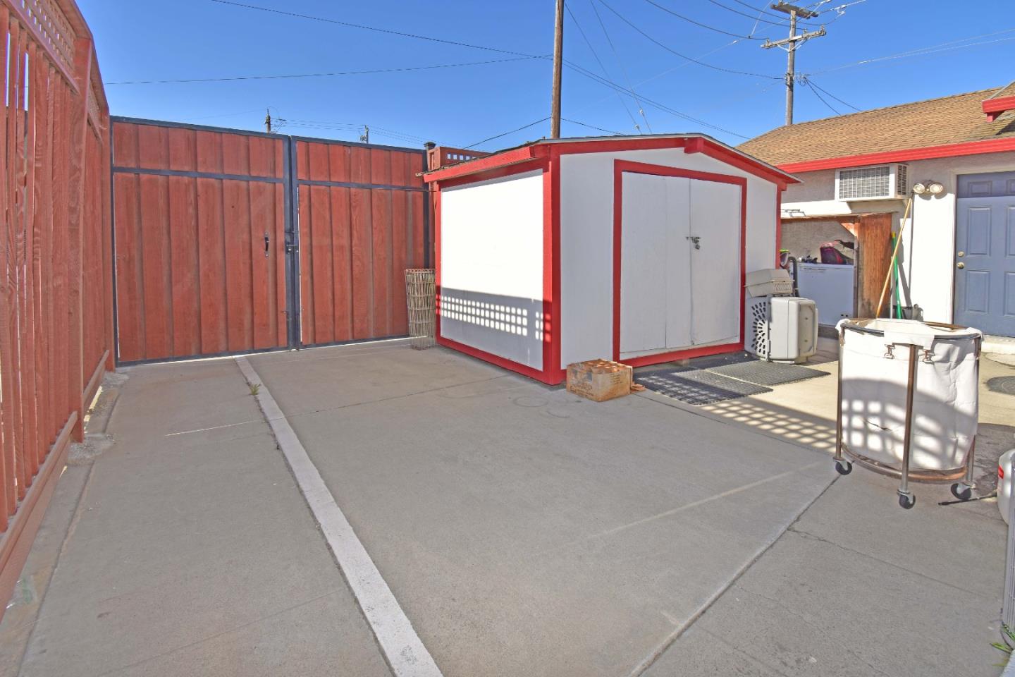 Detail Gallery Image 11 of 11 For 38 East St, Hollister,  CA 95023 - – Beds | – Baths