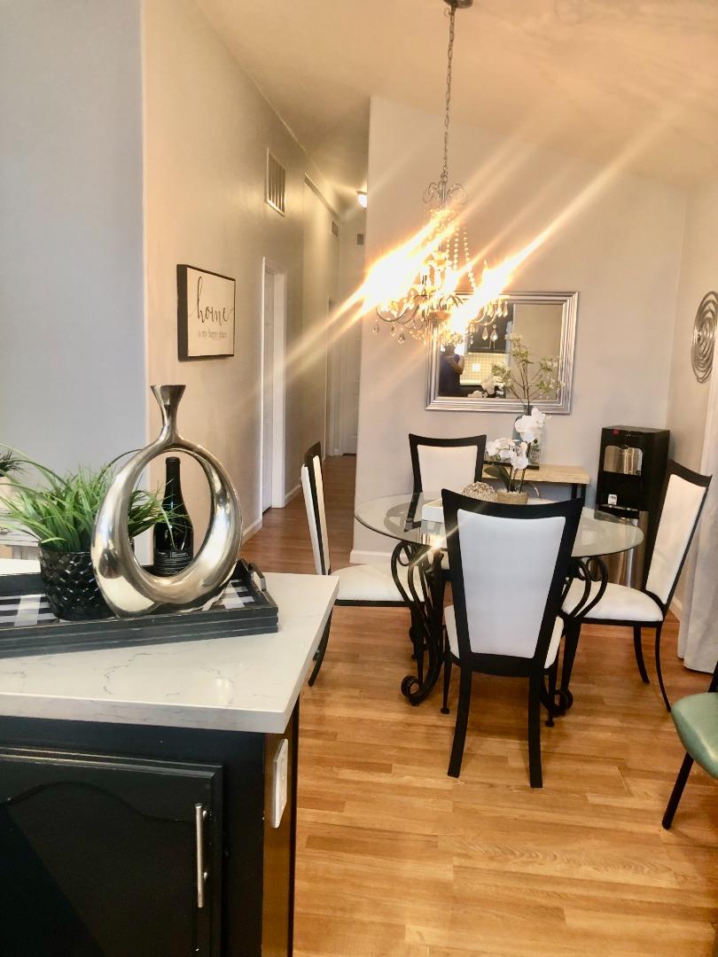 Detail Gallery Image 6 of 8 For 70 Chestnut #70,  Hollister,  CA 95023 - 3 Beds | 2 Baths