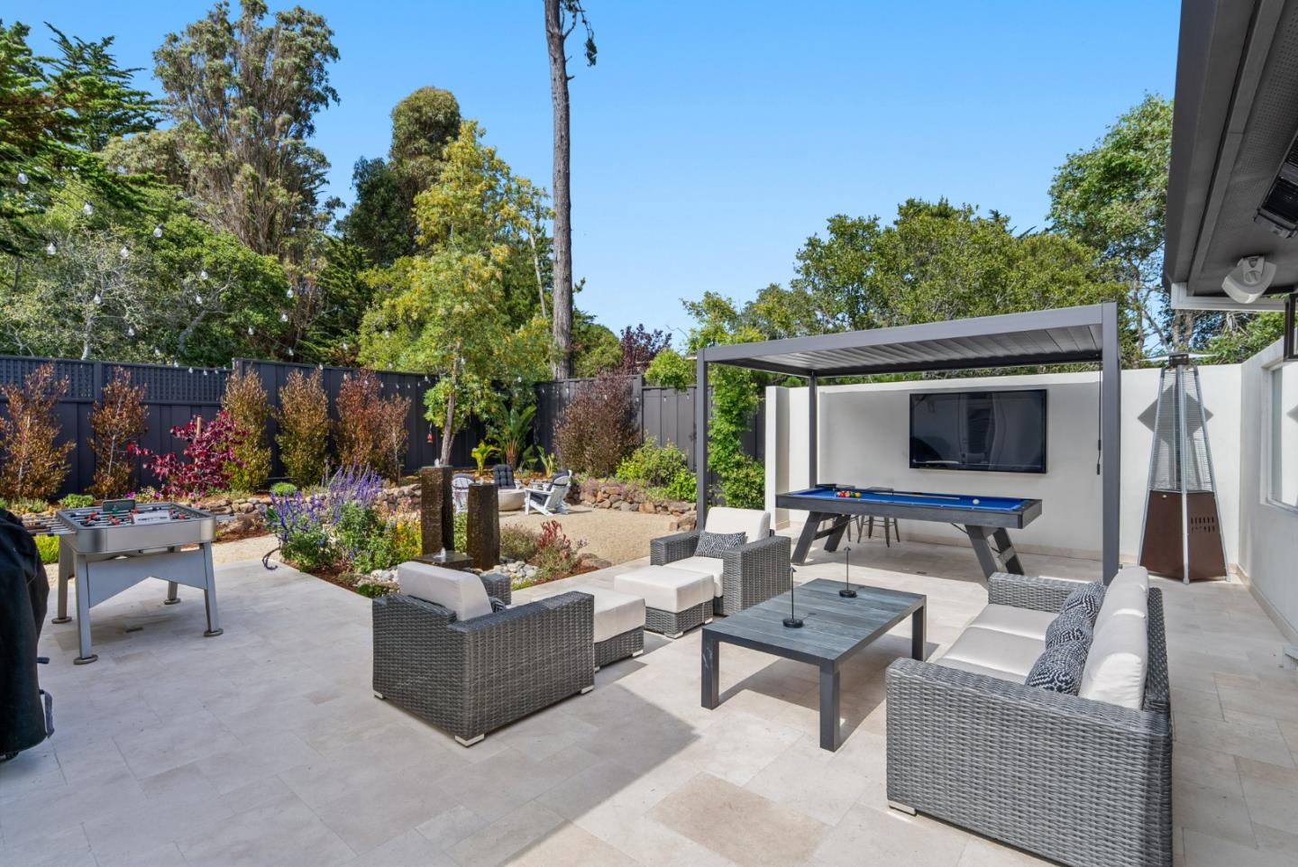 Detail Gallery Image 36 of 50 For 25865 N Mesa Dr, Carmel,  CA 93923 - 3 Beds | 3 Baths