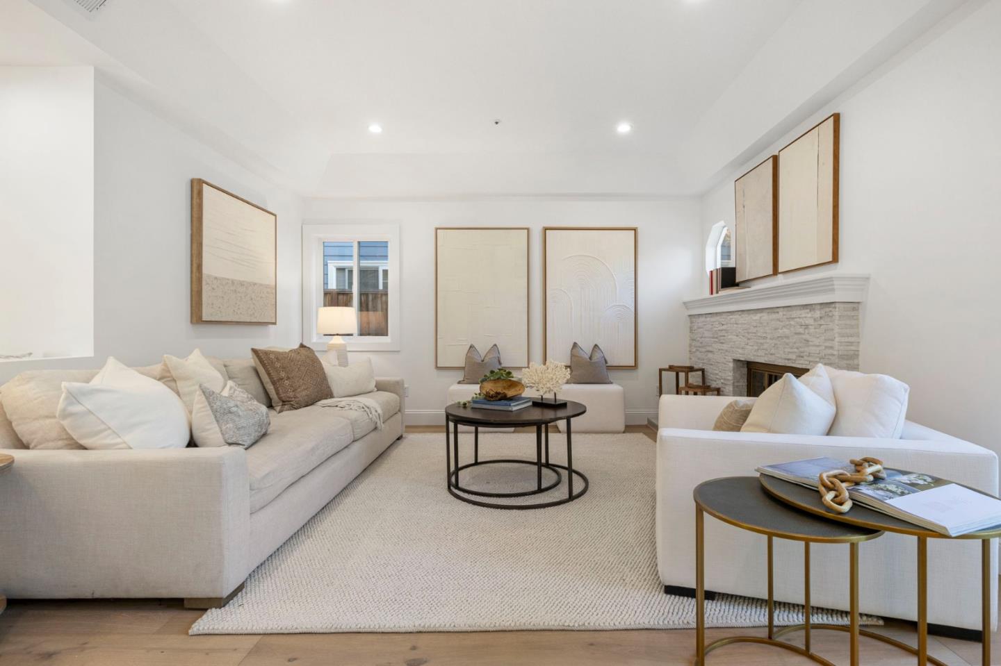 Detail Gallery Image 23 of 60 For 704 Anacapa Ln, Foster City,  CA 94404 - 3 Beds | 2/1 Baths