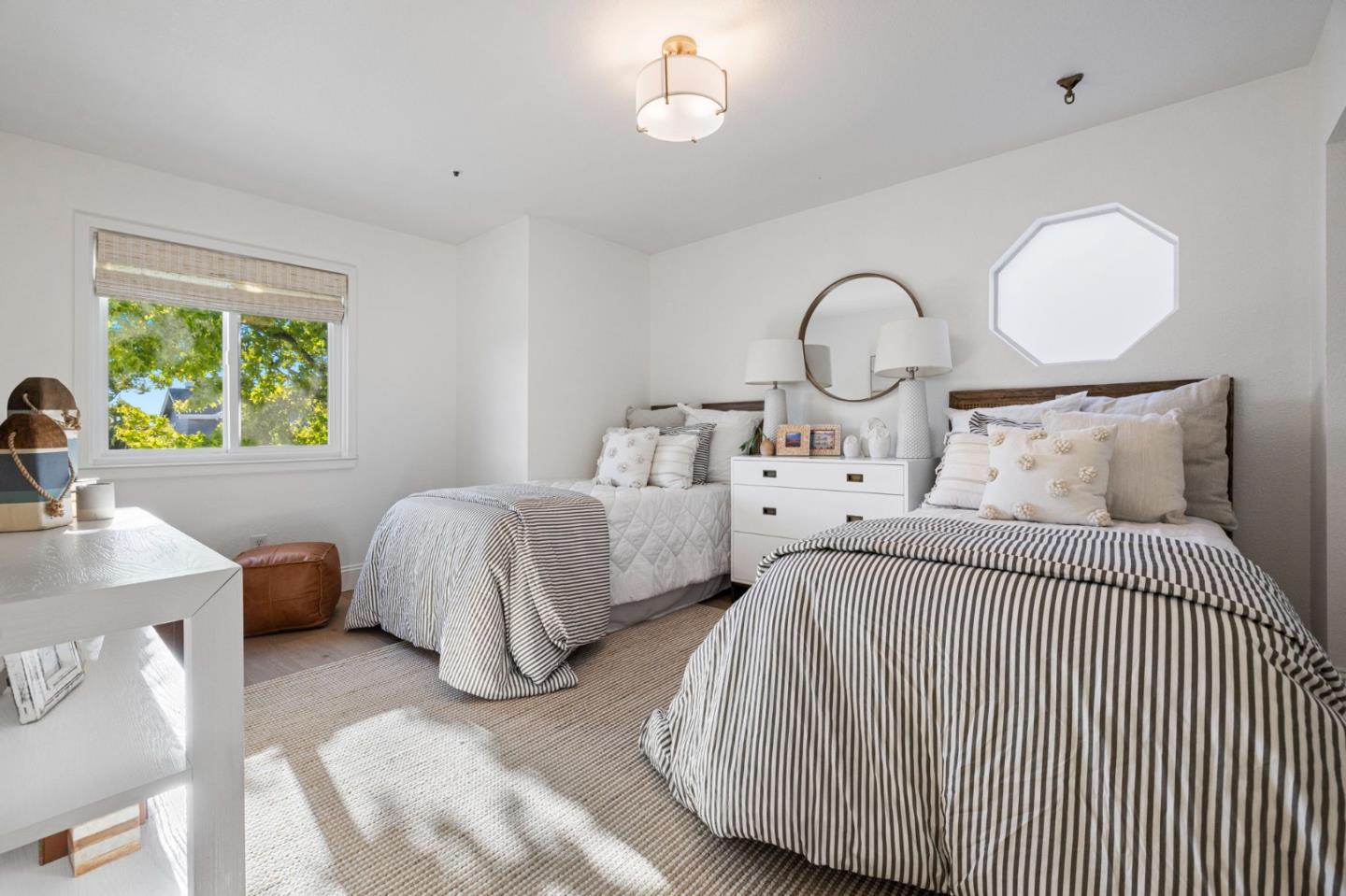 Detail Gallery Image 42 of 60 For 704 Anacapa Ln, Foster City,  CA 94404 - 3 Beds | 2/1 Baths