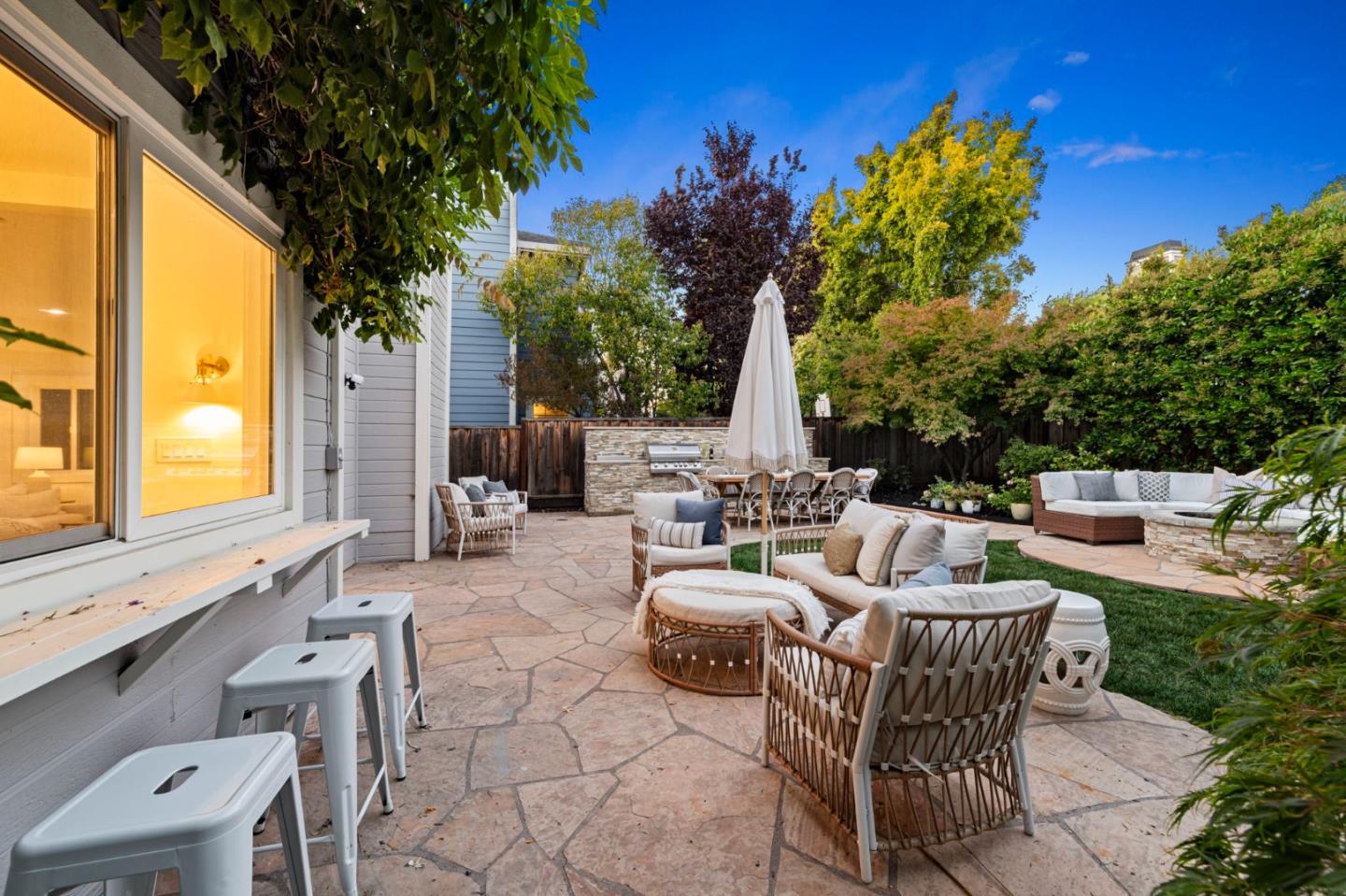 Detail Gallery Image 54 of 60 For 704 Anacapa Ln, Foster City,  CA 94404 - 3 Beds | 2/1 Baths