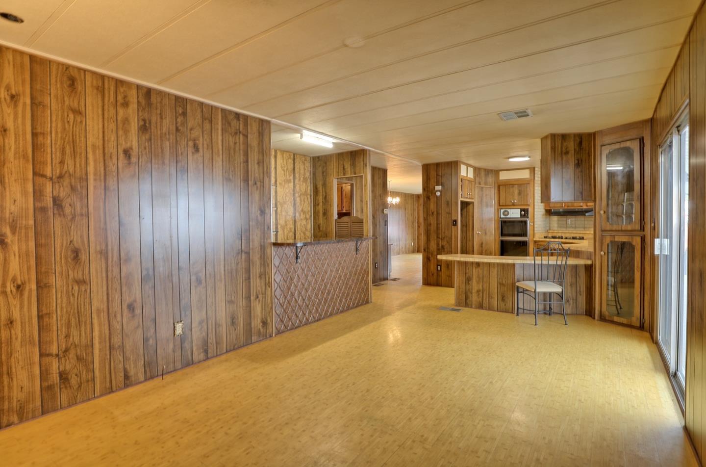 Detail Gallery Image 14 of 65 For 153 Walnut Dr #153,  Morgan Hill,  CA 95037 - 2 Beds | 2 Baths