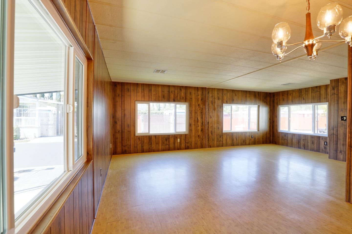 Detail Gallery Image 33 of 65 For 153 Walnut Dr #153,  Morgan Hill,  CA 95037 - 2 Beds | 2 Baths