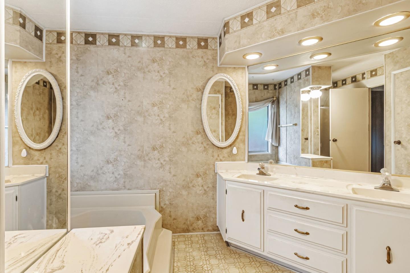 Detail Gallery Image 19 of 32 For 189 Chateau La Salle Dr #189,  San Jose,  CA 95111 - 2 Beds | 2 Baths