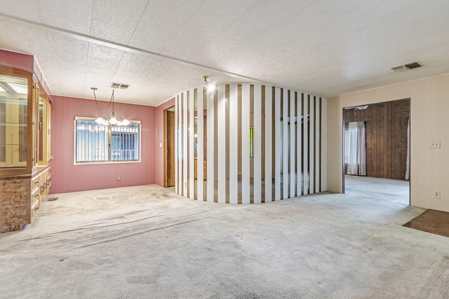 Detail Gallery Image 5 of 32 For 189 Chateau La Salle Dr #189,  San Jose,  CA 95111 - 2 Beds | 2 Baths