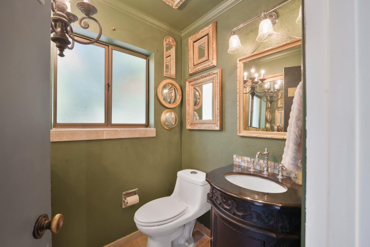 Detail Gallery Image 17 of 40 For 17750 Trumpp Ct, Morgan Hill,  CA 95037 - 3 Beds | 2/1 Baths