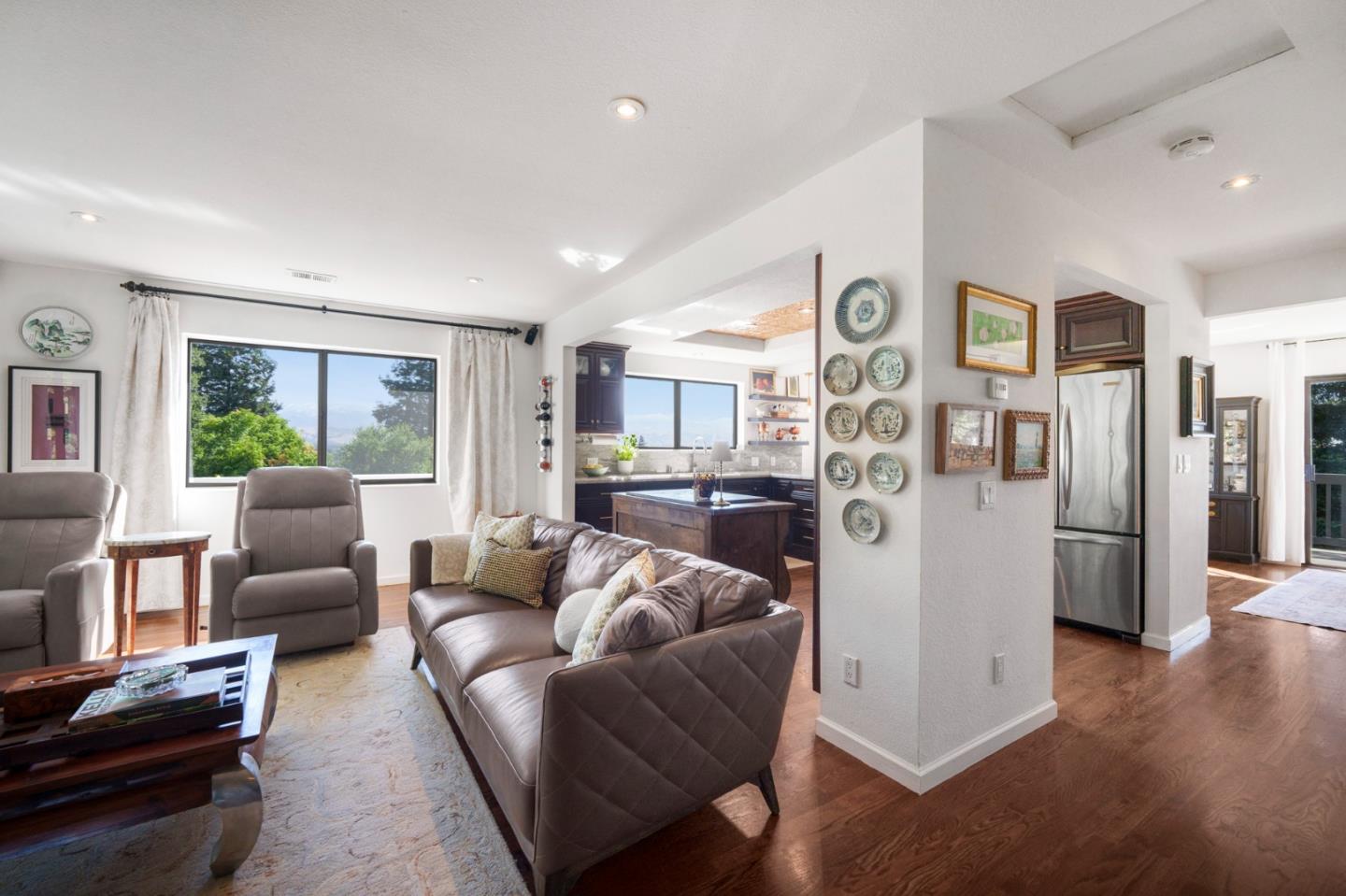 Detail Gallery Image 6 of 40 For 17750 Trumpp Ct, Morgan Hill,  CA 95037 - 3 Beds | 2/1 Baths