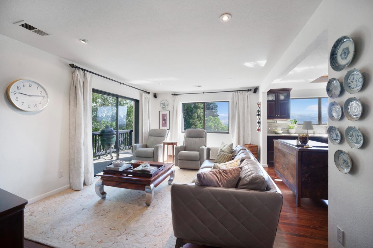 Detail Gallery Image 7 of 40 For 17750 Trumpp Ct, Morgan Hill,  CA 95037 - 3 Beds | 2/1 Baths