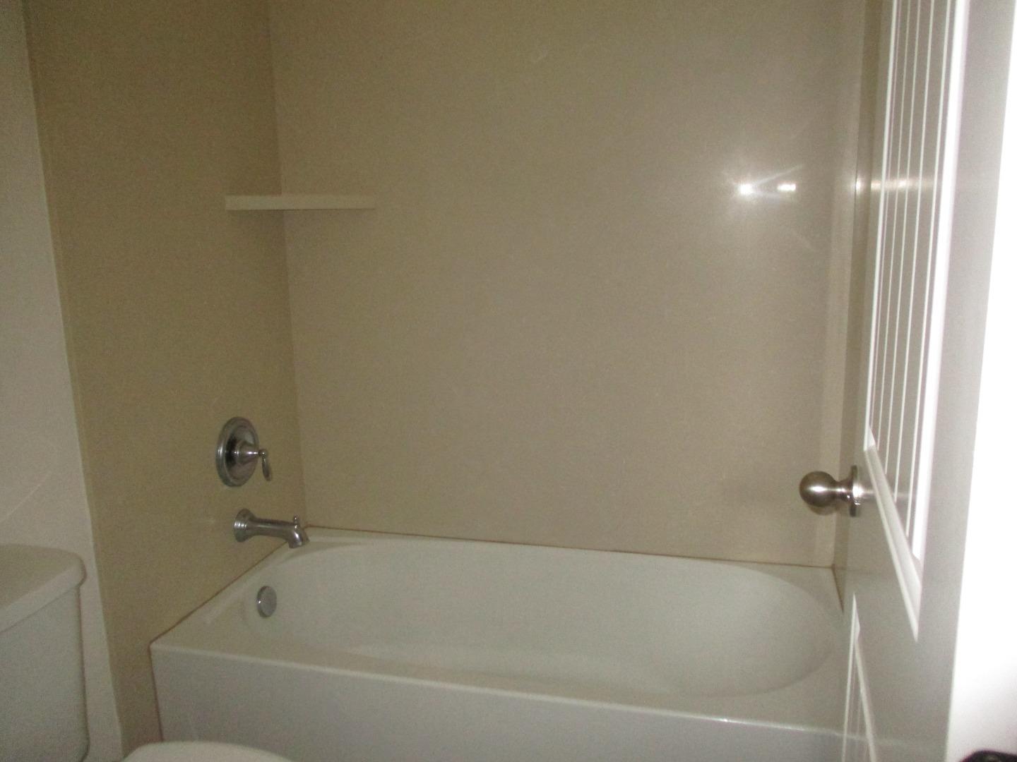 Detail Gallery Image 20 of 27 For 381 Windsong Way, Gilroy,  CA 95020 - 4 Beds | 2/1 Baths