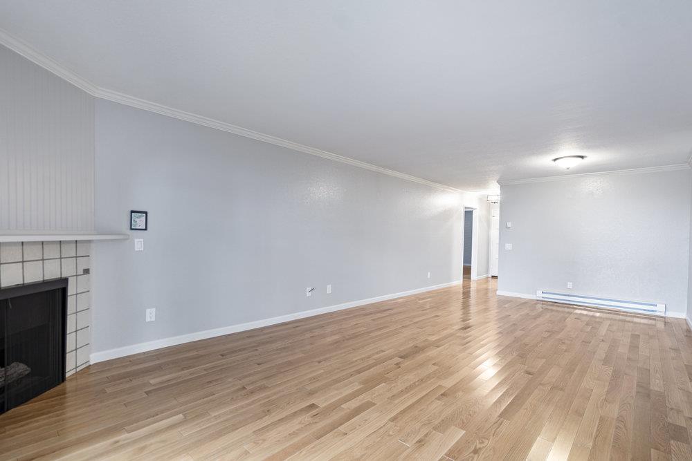 Detail Gallery Image 13 of 36 For 250 Forest Ridge Rd #5,  Monterey,  CA 93940 - 2 Beds | 2 Baths