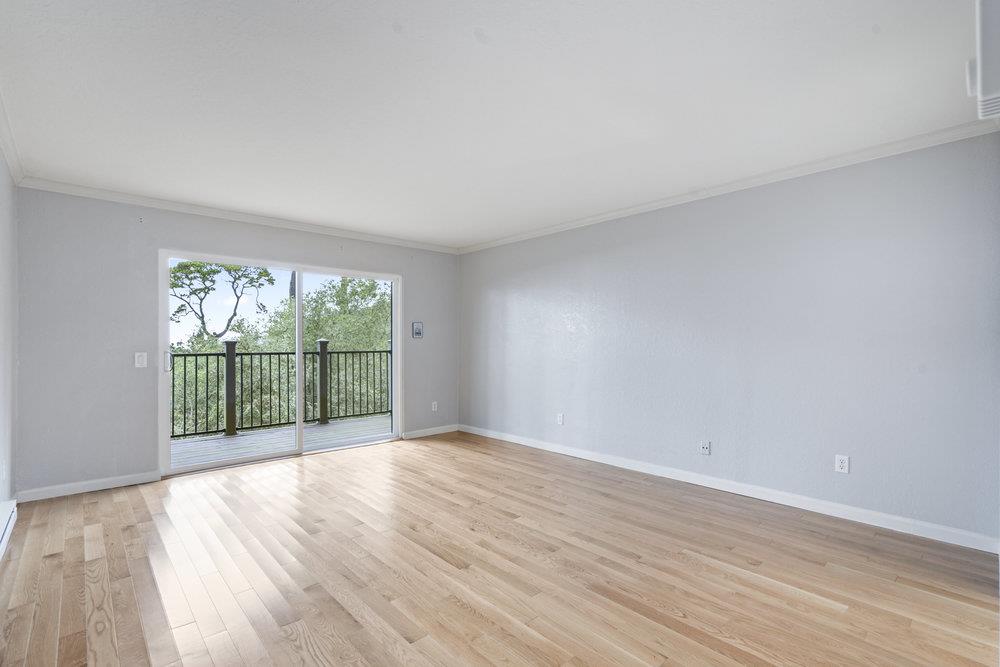 Detail Gallery Image 20 of 36 For 250 Forest Ridge Rd #5,  Monterey,  CA 93940 - 2 Beds | 2 Baths
