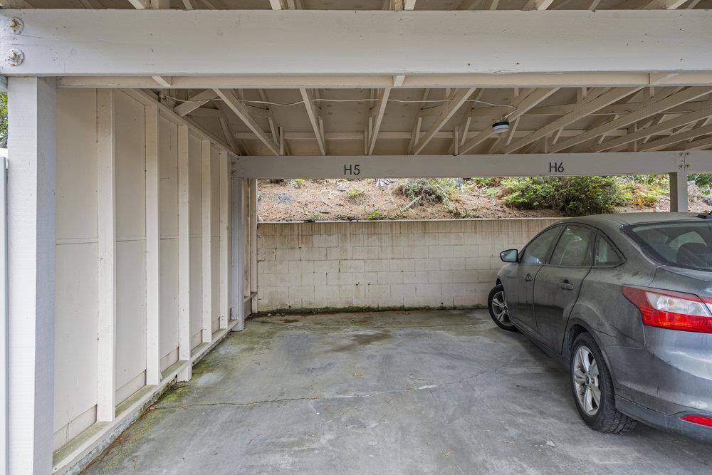 Detail Gallery Image 29 of 36 For 250 Forest Ridge Rd #5,  Monterey,  CA 93940 - 2 Beds | 2 Baths