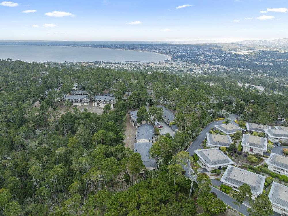 Detail Gallery Image 31 of 36 For 250 Forest Ridge Rd #5,  Monterey,  CA 93940 - 2 Beds | 2 Baths