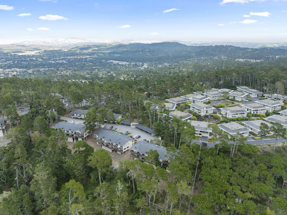Detail Gallery Image 33 of 36 For 250 Forest Ridge Rd #5,  Monterey,  CA 93940 - 2 Beds | 2 Baths
