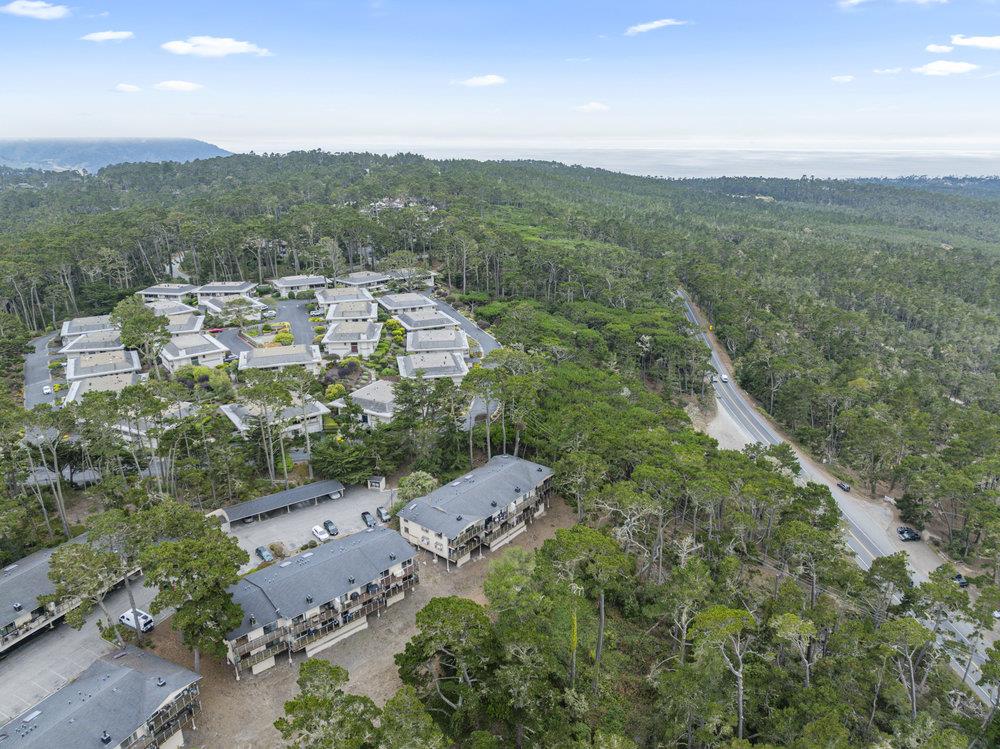 Detail Gallery Image 34 of 36 For 250 Forest Ridge Rd #5,  Monterey,  CA 93940 - 2 Beds | 2 Baths