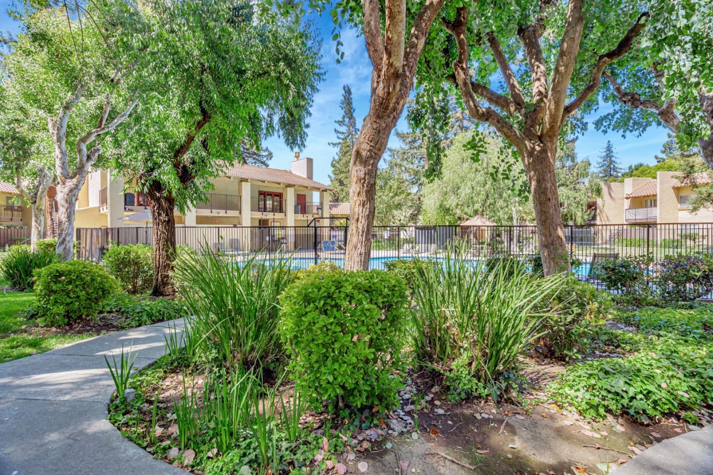Detail Gallery Image 25 of 35 For 247 N Capitol Ave #104,  San Jose,  CA 95127 - 1 Beds | 1 Baths