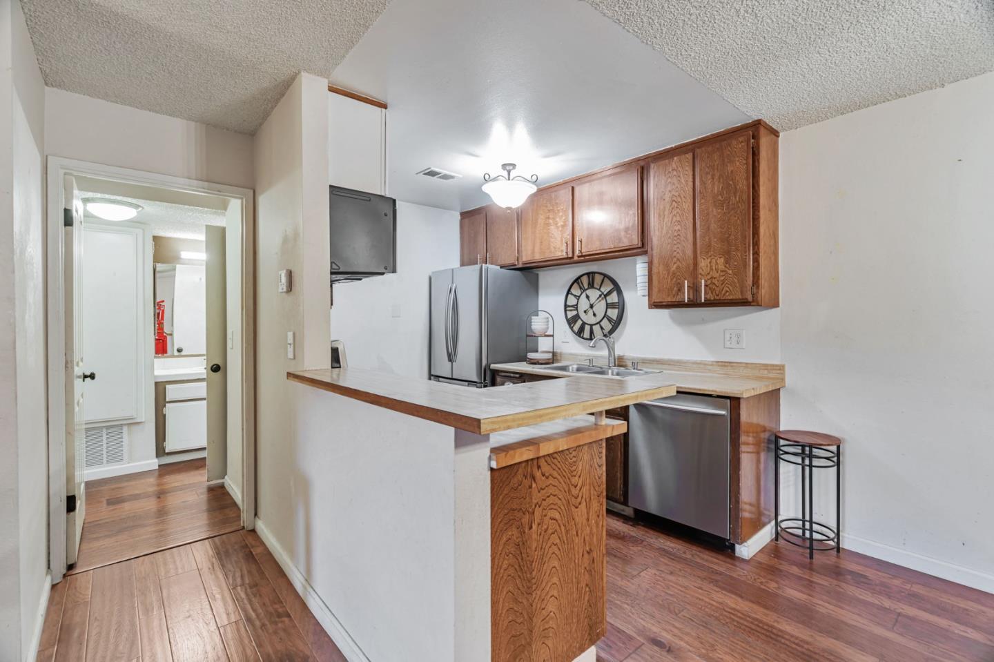 Detail Gallery Image 8 of 35 For 247 N Capitol Ave #104,  San Jose,  CA 95127 - 1 Beds | 1 Baths