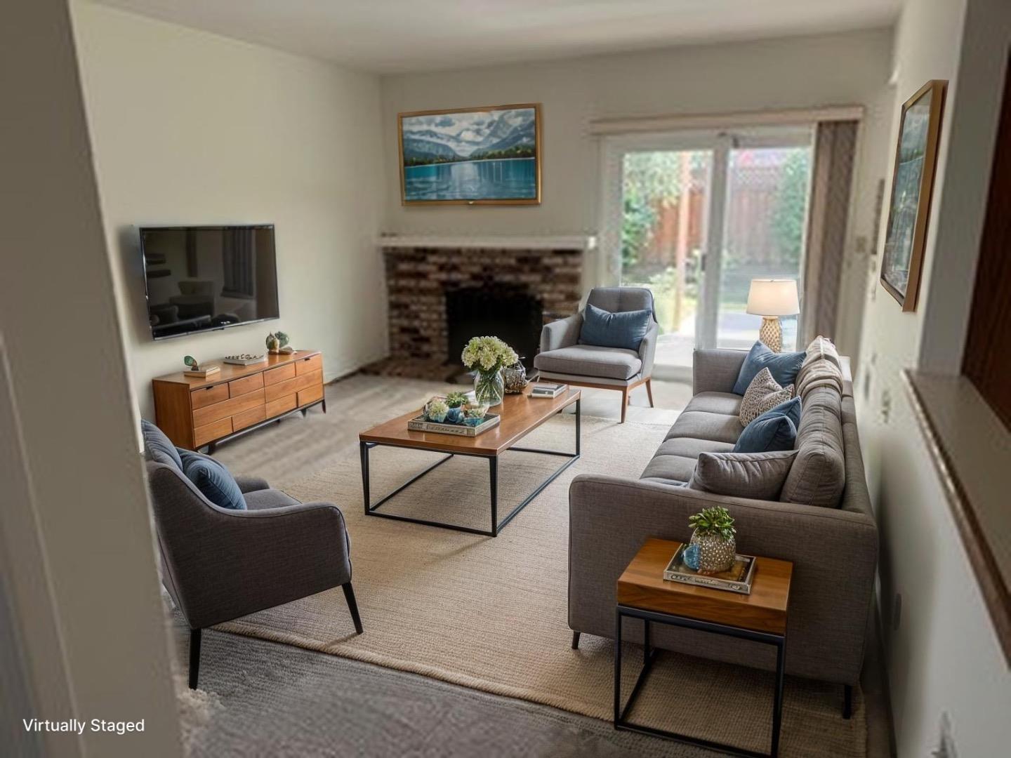 Detail Gallery Image 4 of 8 For 718 Kenley Way, Sunnyvale,  CA 94087 - 5 Beds | 2/1 Baths