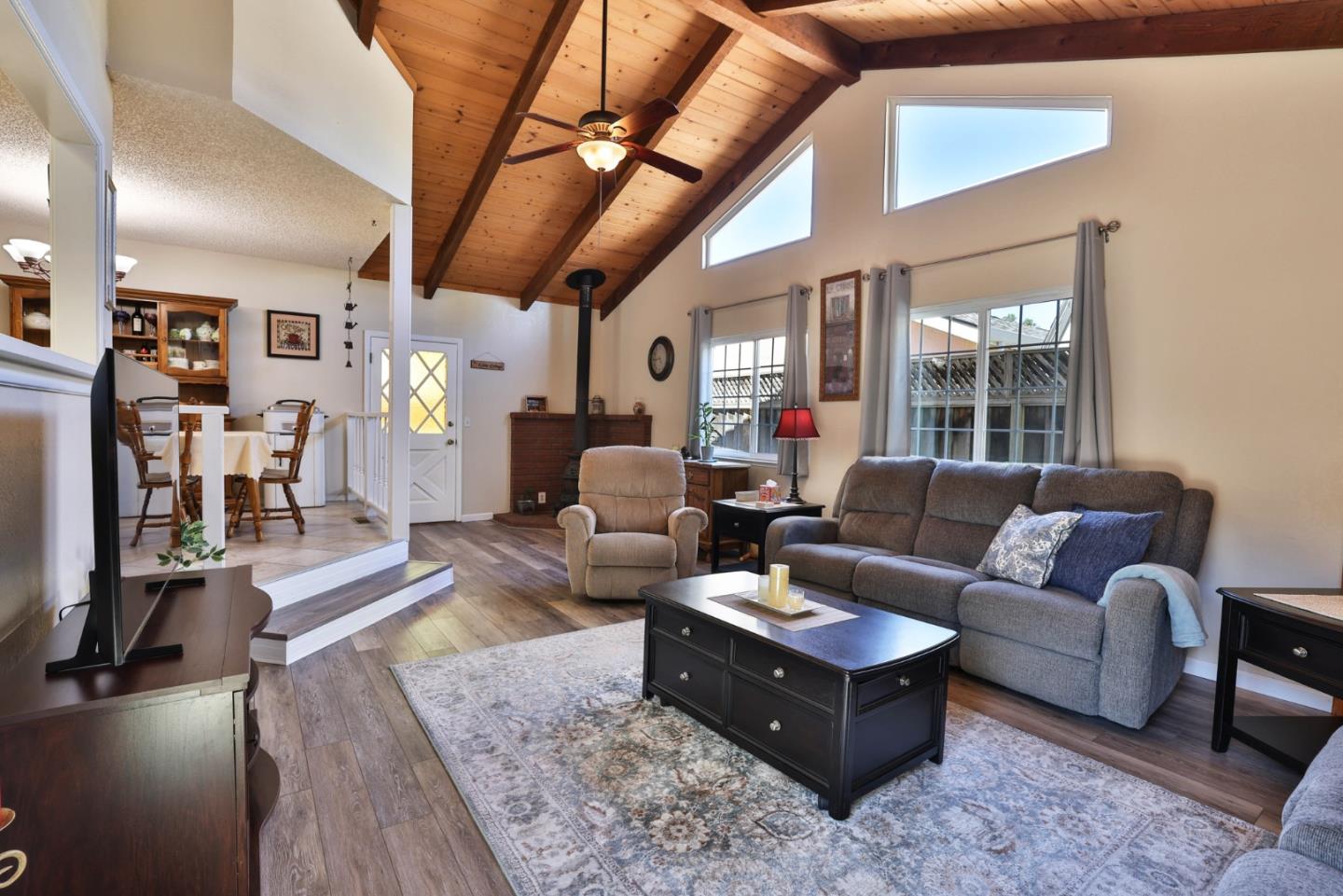Detail Gallery Image 12 of 38 For 6484 Cebu Ct, San Jose,  CA 95119 - 3 Beds | 2 Baths