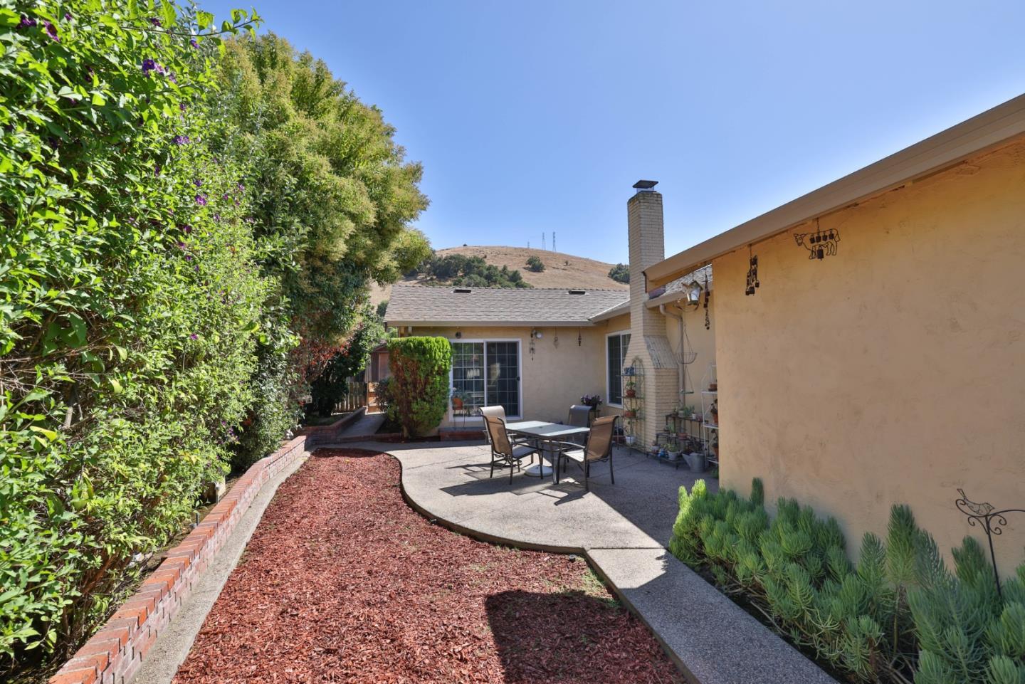 Detail Gallery Image 24 of 38 For 6484 Cebu Ct, San Jose,  CA 95119 - 3 Beds | 2 Baths