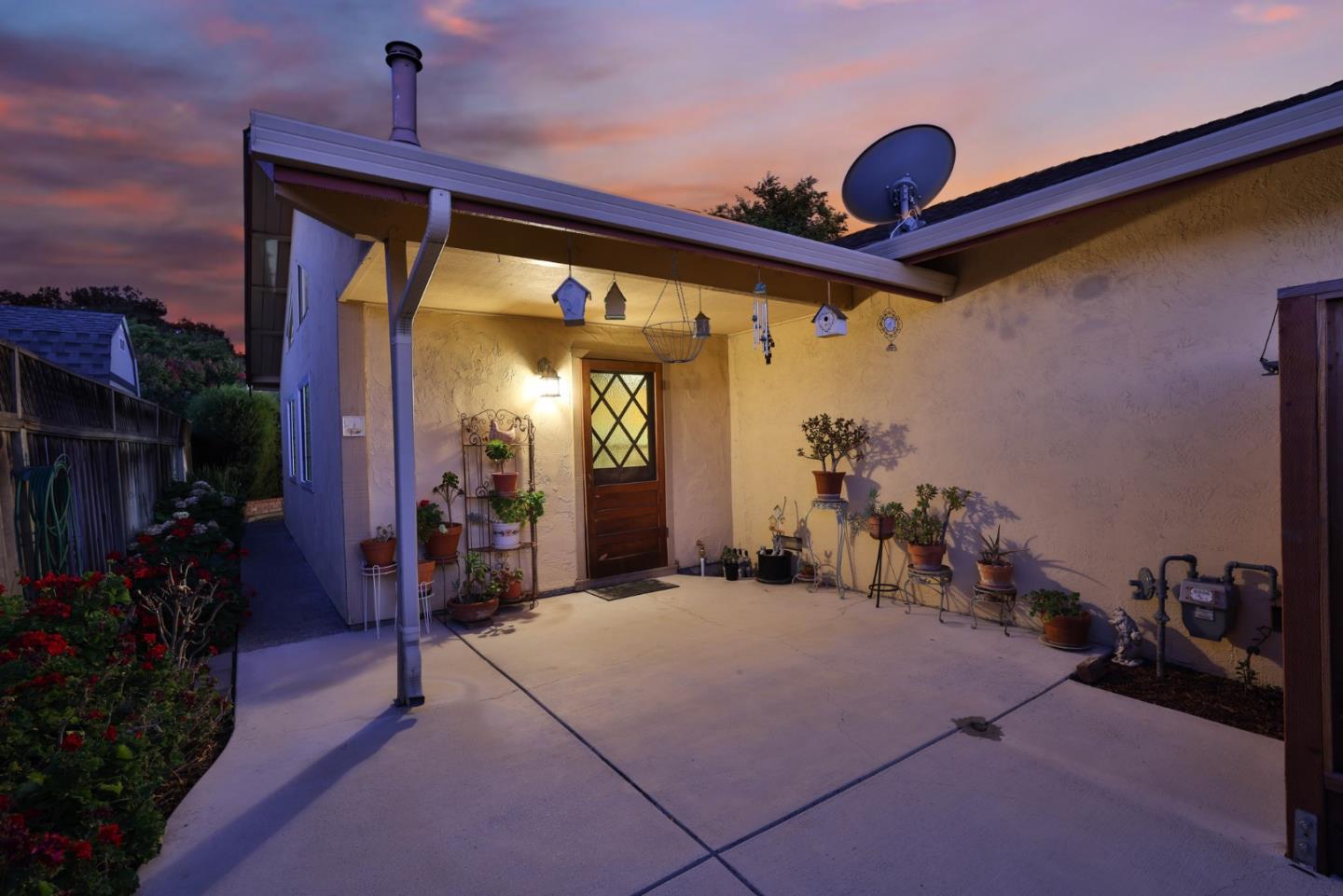 Detail Gallery Image 3 of 38 For 6484 Cebu Ct, San Jose,  CA 95119 - 3 Beds | 2 Baths