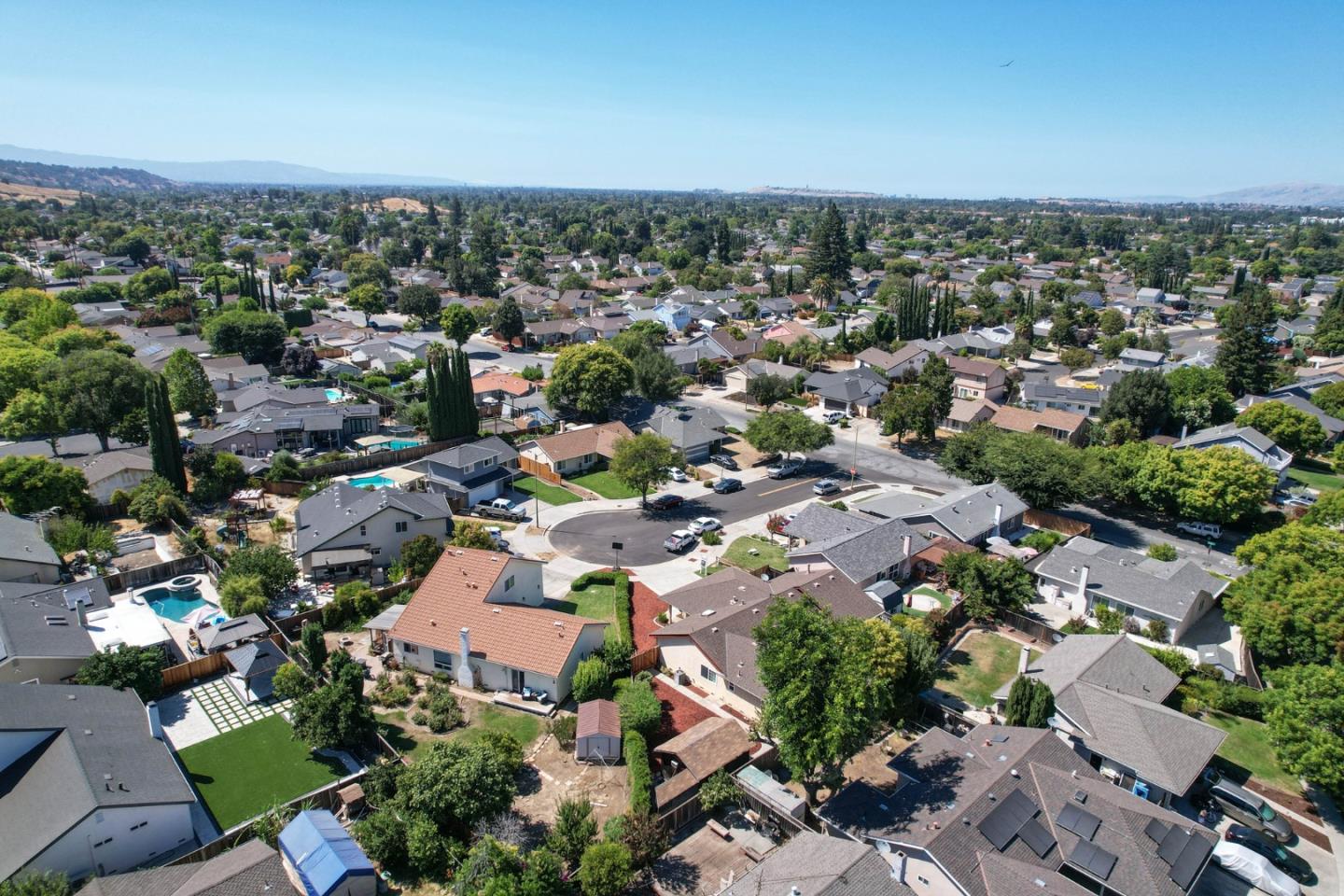 Detail Gallery Image 33 of 38 For 6484 Cebu Ct, San Jose,  CA 95119 - 3 Beds | 2 Baths