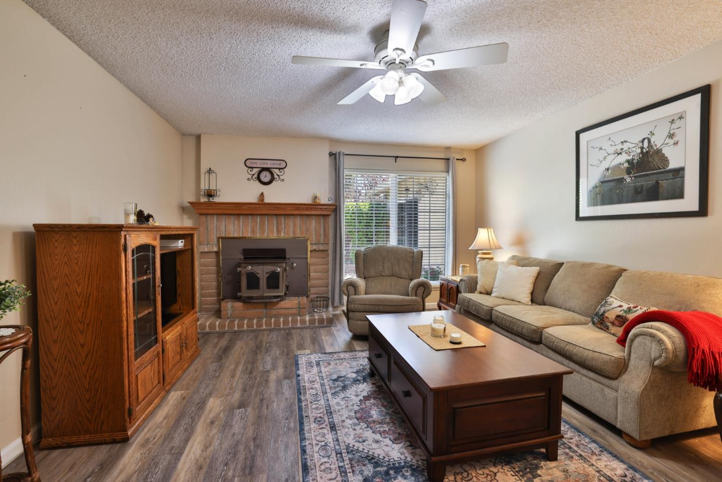 Detail Gallery Image 5 of 38 For 6484 Cebu Ct, San Jose,  CA 95119 - 3 Beds | 2 Baths