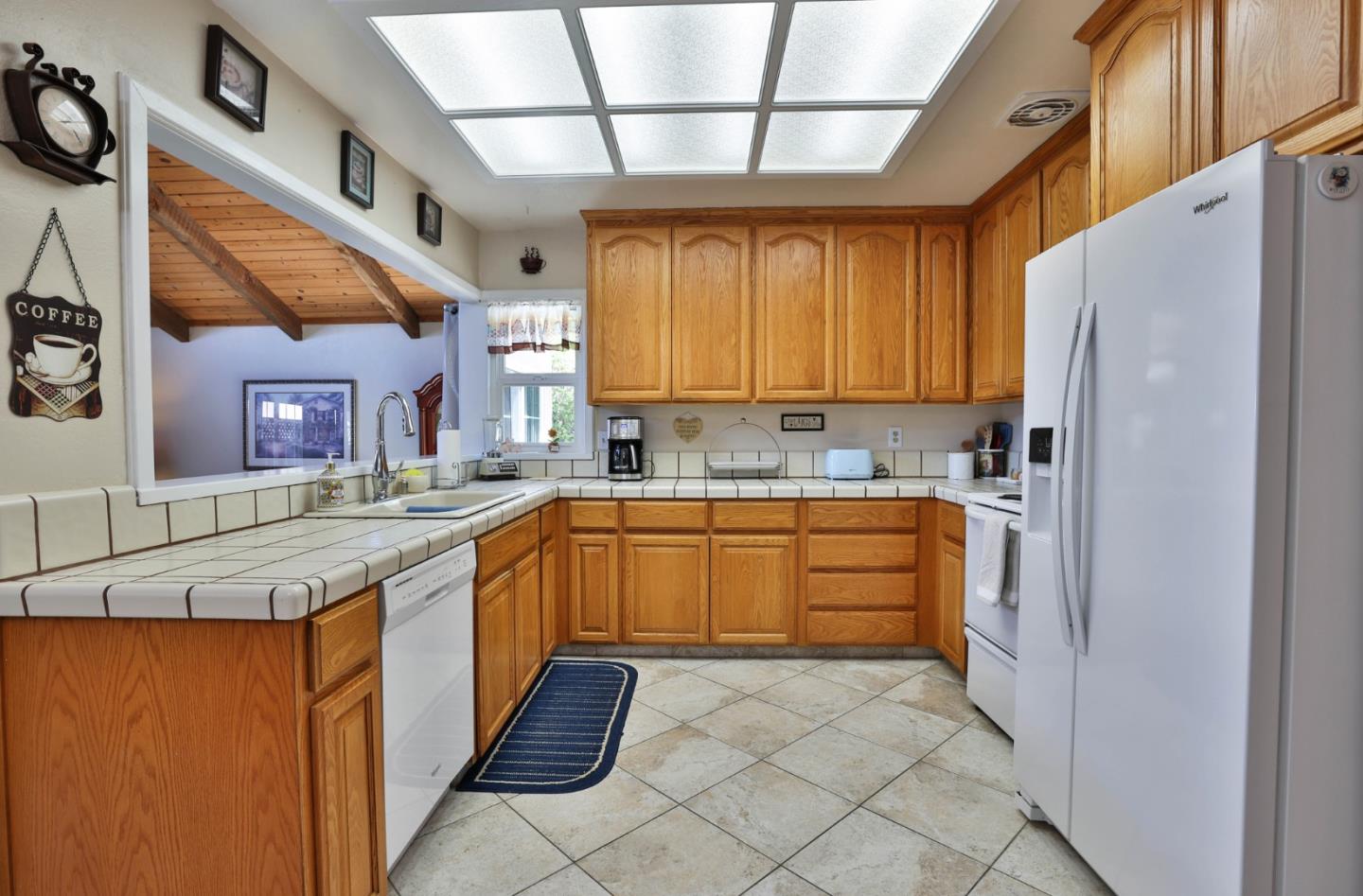 Detail Gallery Image 7 of 38 For 6484 Cebu Ct, San Jose,  CA 95119 - 3 Beds | 2 Baths