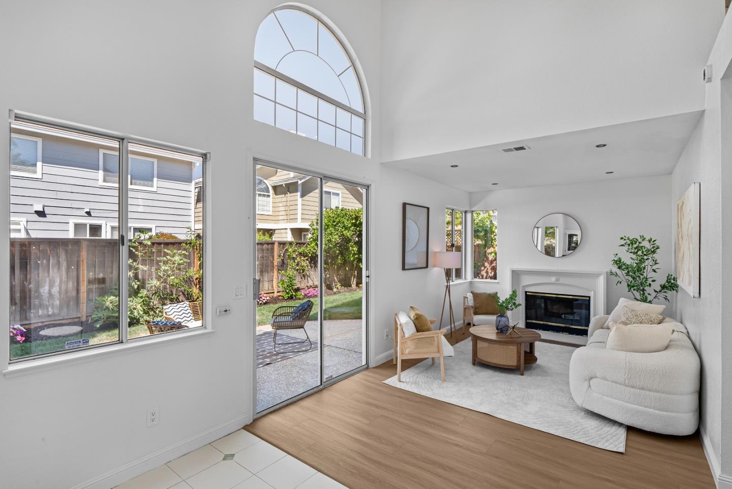 Detail Gallery Image 14 of 44 For 1274 Notting Hill Dr, San Jose,  CA 95131 - 3 Beds | 2/1 Baths