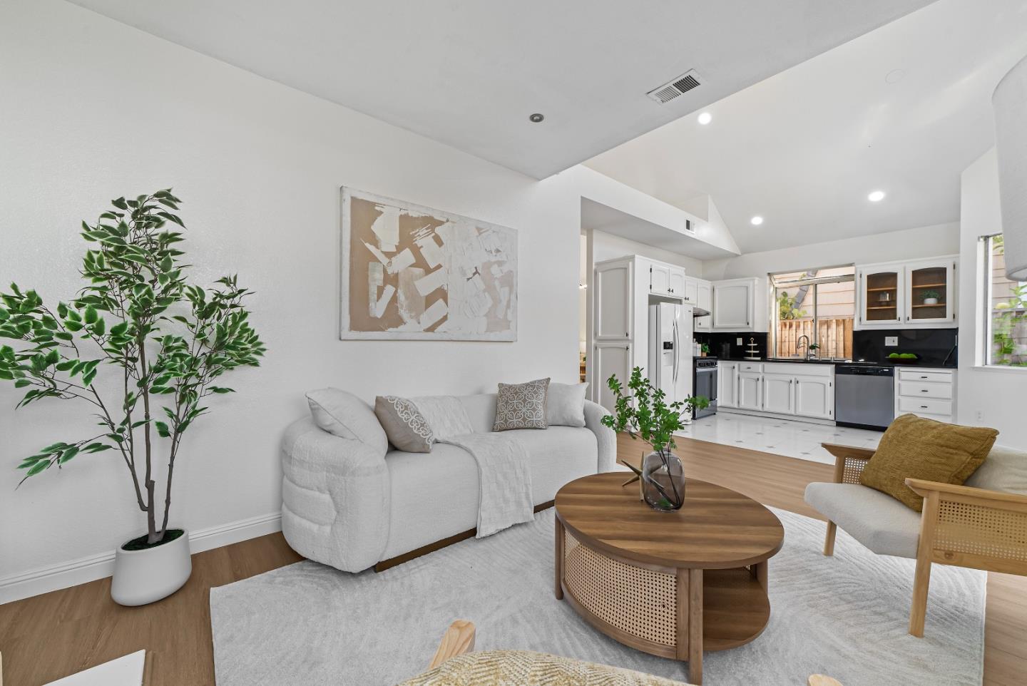 Detail Gallery Image 16 of 44 For 1274 Notting Hill Dr, San Jose,  CA 95131 - 3 Beds | 2/1 Baths