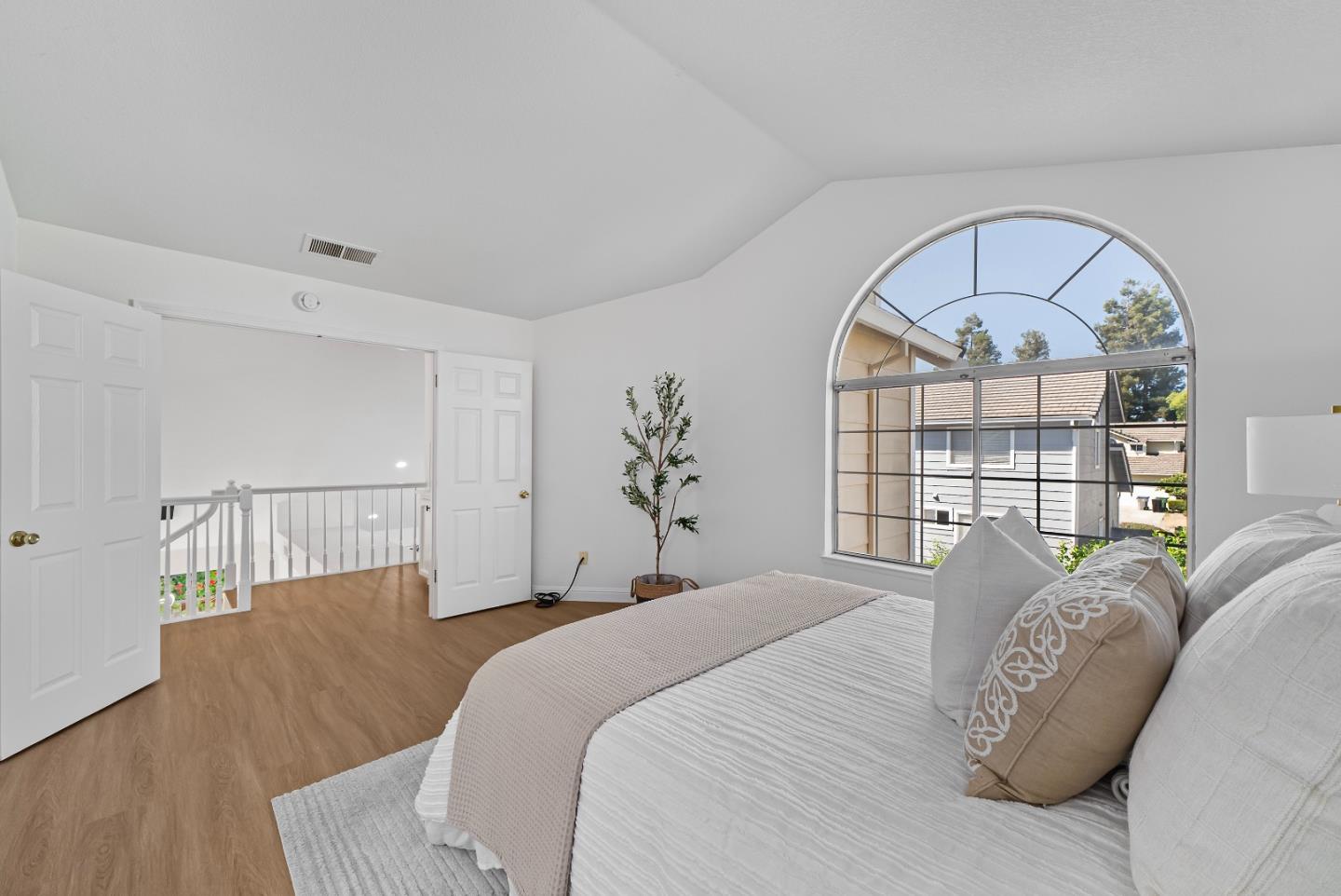 Detail Gallery Image 23 of 44 For 1274 Notting Hill Dr, San Jose,  CA 95131 - 3 Beds | 2/1 Baths