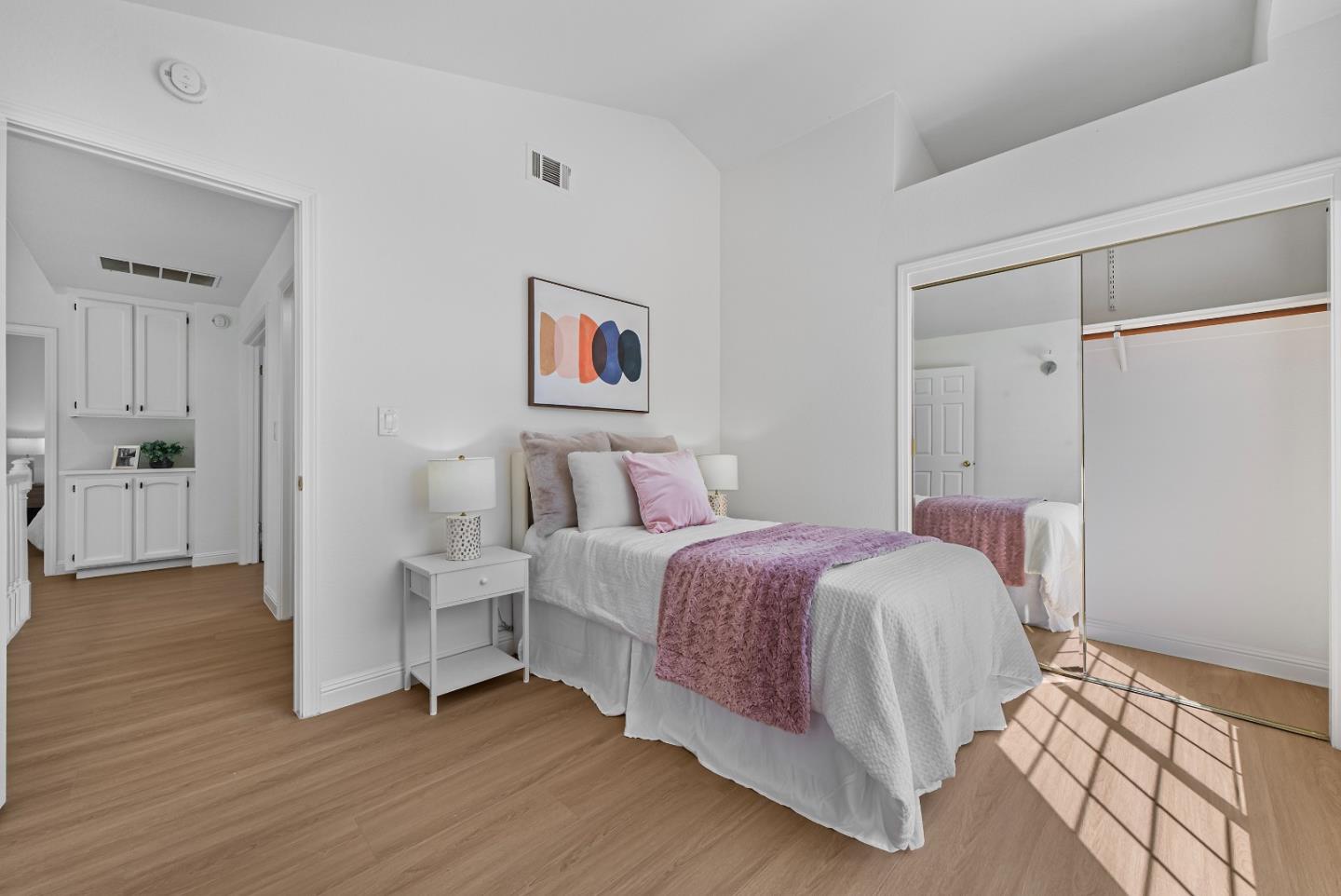 Detail Gallery Image 27 of 44 For 1274 Notting Hill Dr, San Jose,  CA 95131 - 3 Beds | 2/1 Baths