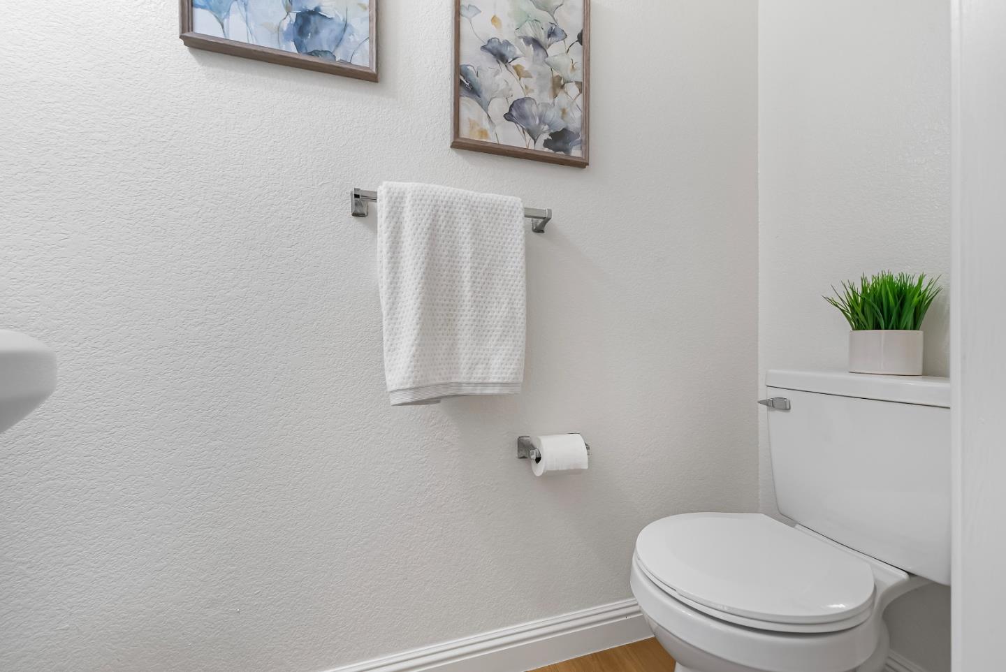 Detail Gallery Image 33 of 44 For 1274 Notting Hill Dr, San Jose,  CA 95131 - 3 Beds | 2/1 Baths