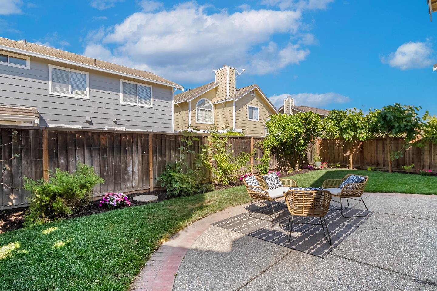Detail Gallery Image 35 of 44 For 1274 Notting Hill Dr, San Jose,  CA 95131 - 3 Beds | 2/1 Baths