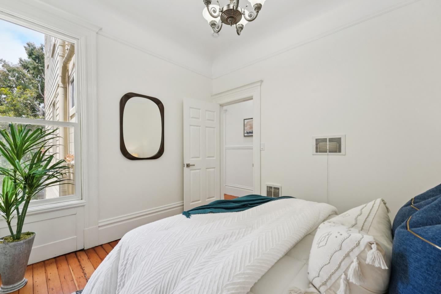Detail Gallery Image 46 of 59 For 1212 Alabama St, San Francisco,  CA 94110 - 3 Beds | 1/1 Baths