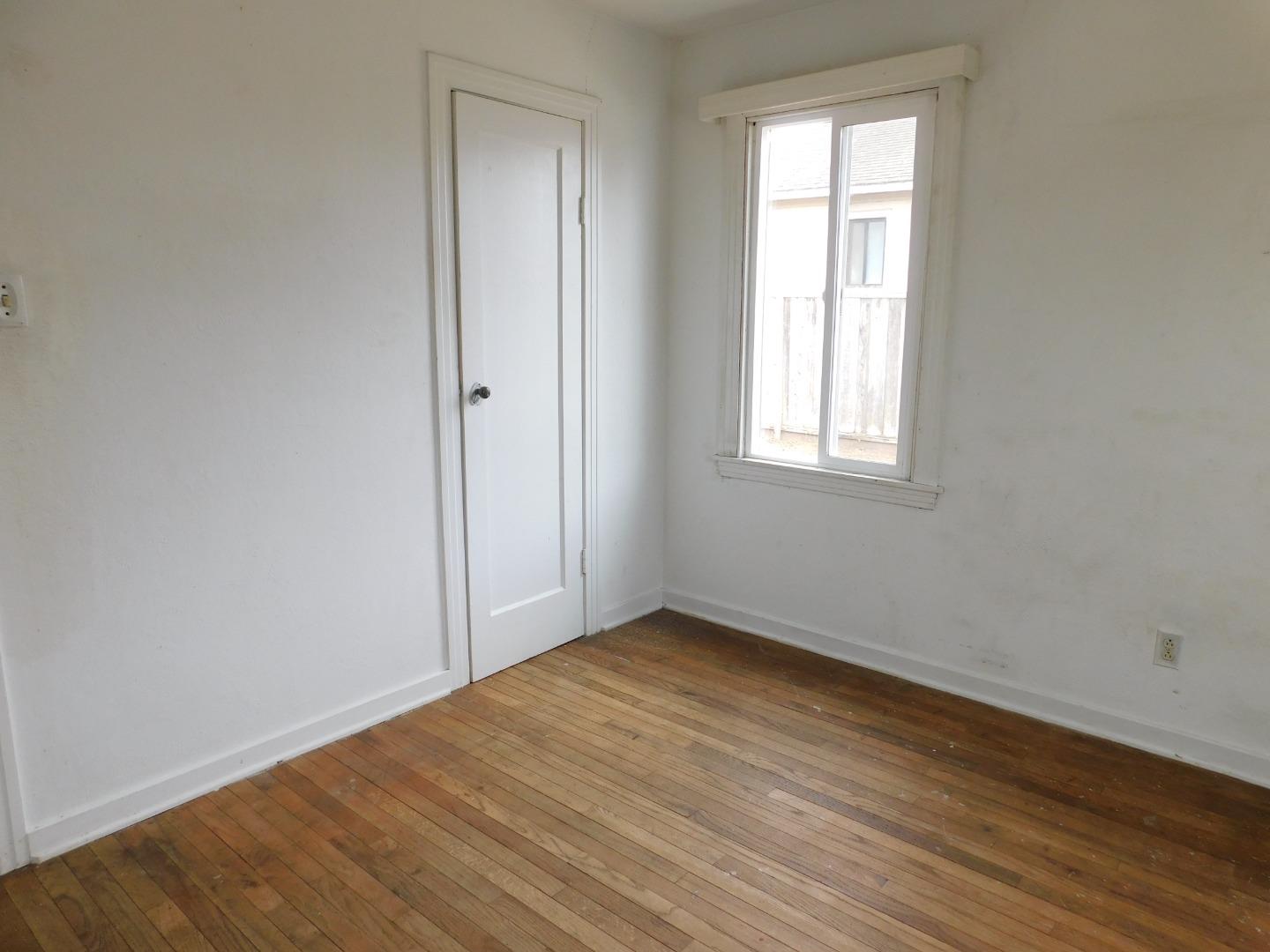 Detail Gallery Image 9 of 10 For 313 Paul Ave, Salinas,  CA 93906 - 2 Beds | 1 Baths
