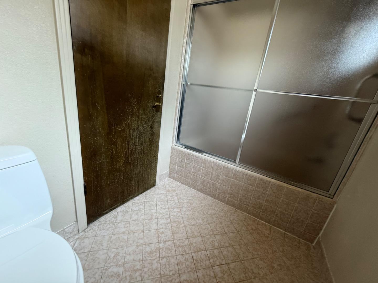 Detail Gallery Image 53 of 57 For 159 Port Royal Ave, Foster City,  CA 94404 - 5 Beds | 3 Baths
