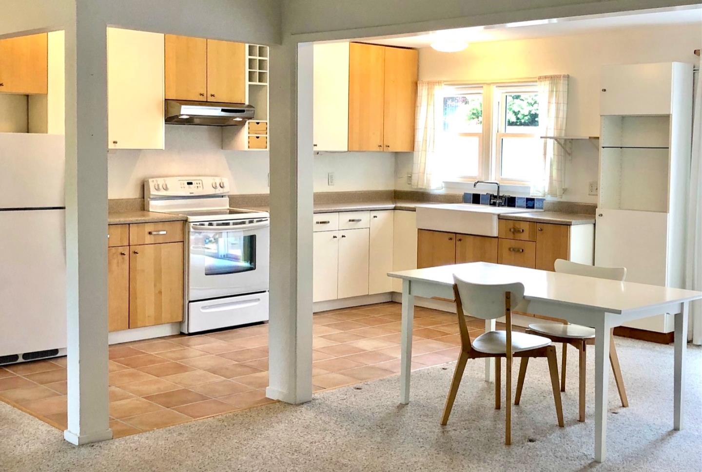 Detail Gallery Image 11 of 22 For 17 Saucito Ave, Del Rey Oaks,  CA 93940 - 3 Beds | 1/1 Baths