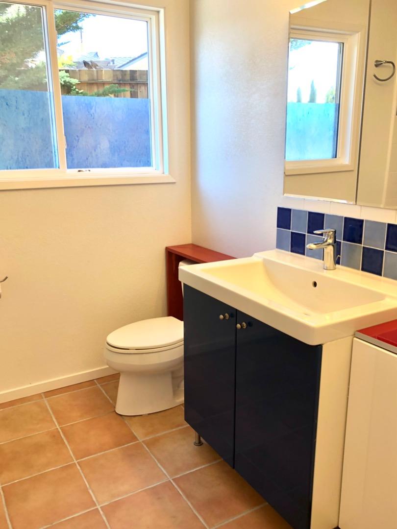 Detail Gallery Image 20 of 22 For 17 Saucito Ave, Del Rey Oaks,  CA 93940 - 3 Beds | 1/1 Baths