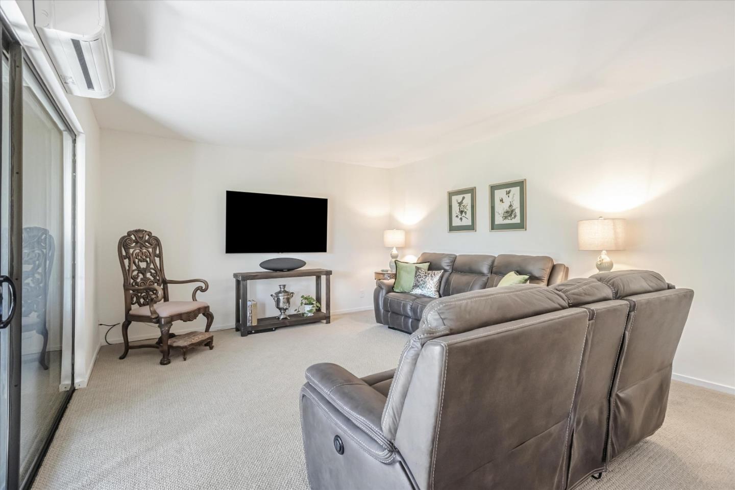 Detail Gallery Image 6 of 40 For 3334 Brittan Ave #9,  San Carlos,  CA 94070 - 2 Beds | 2 Baths